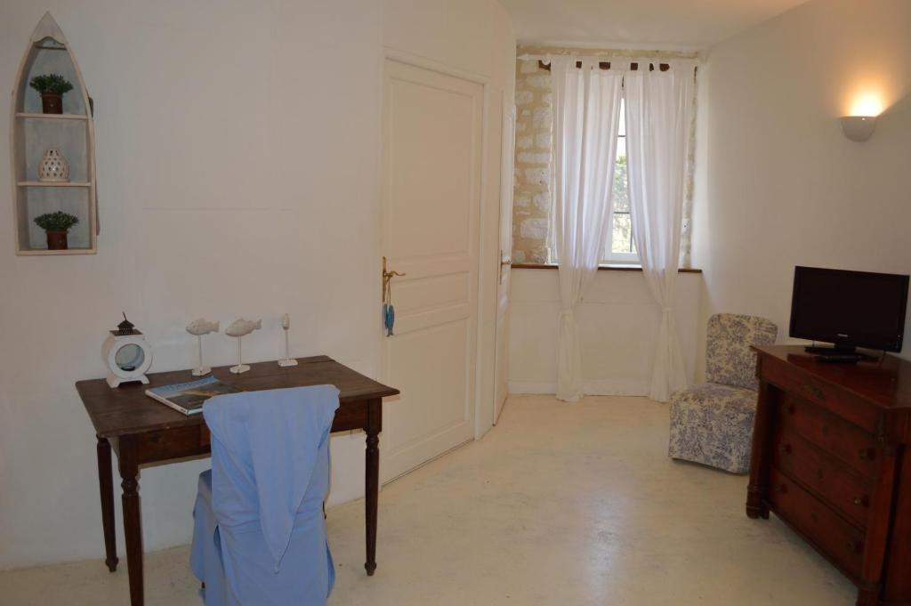Les Vents Bleus Hotel Donnazac Szoba fotó